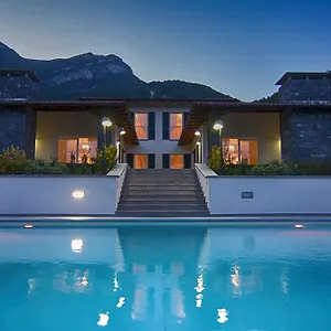 Mirage Villa Tremezzo